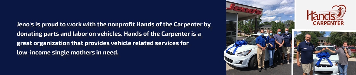 Hands of the carpenter