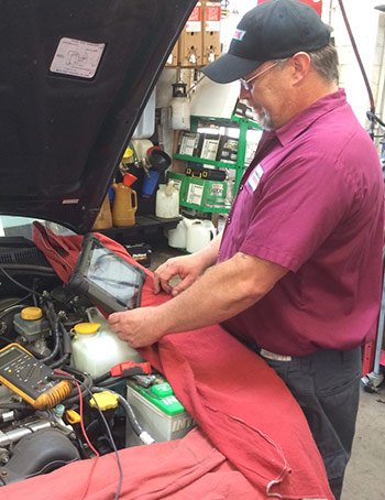 Shop Worker - Jeno's Auto Service