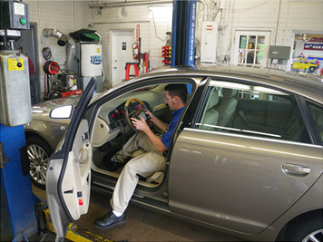 Littleton Auto Service | Jenos Auto Service - Picture #3